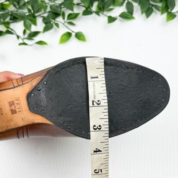 Frye Lisa Women's Foldover Short Boot Brown Leather Heeled Booties 7.5 - Picture 10 of 14